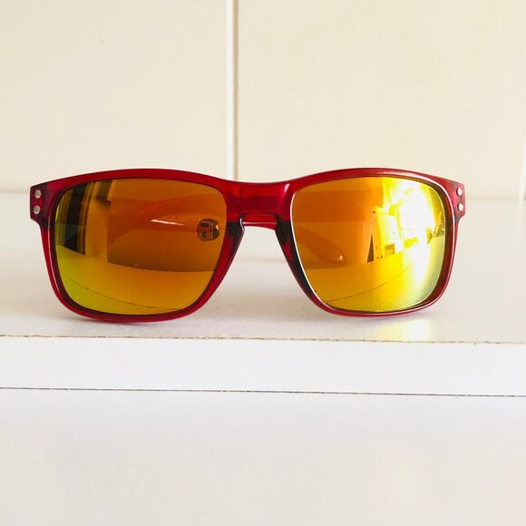 Red Sporty Style Sunglasses - Picture 3 of 6